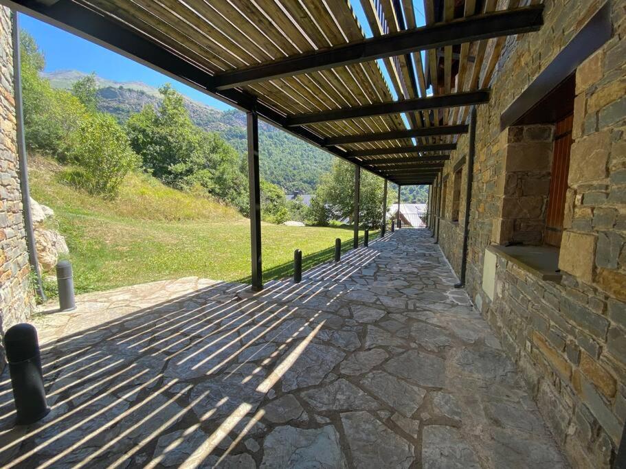 Elegante Apartamento En Escarrilla Con Vistas Al Valle Exterior photo